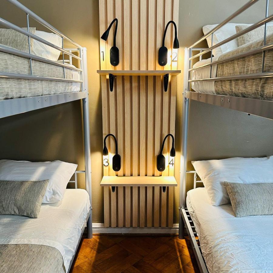 סנטיאגו Yogi Hostels מראה חיצוני תמונה