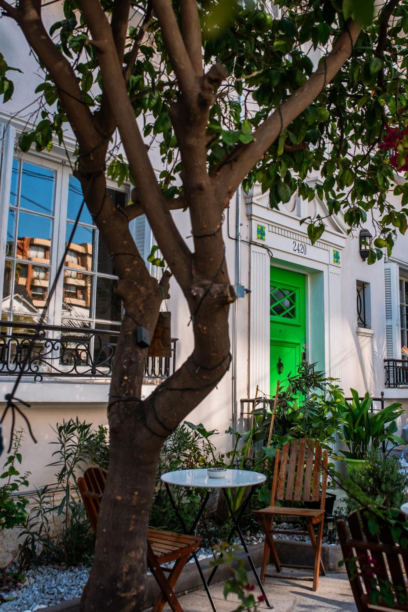 סנטיאגו Yogi Hostels מראה חיצוני תמונה