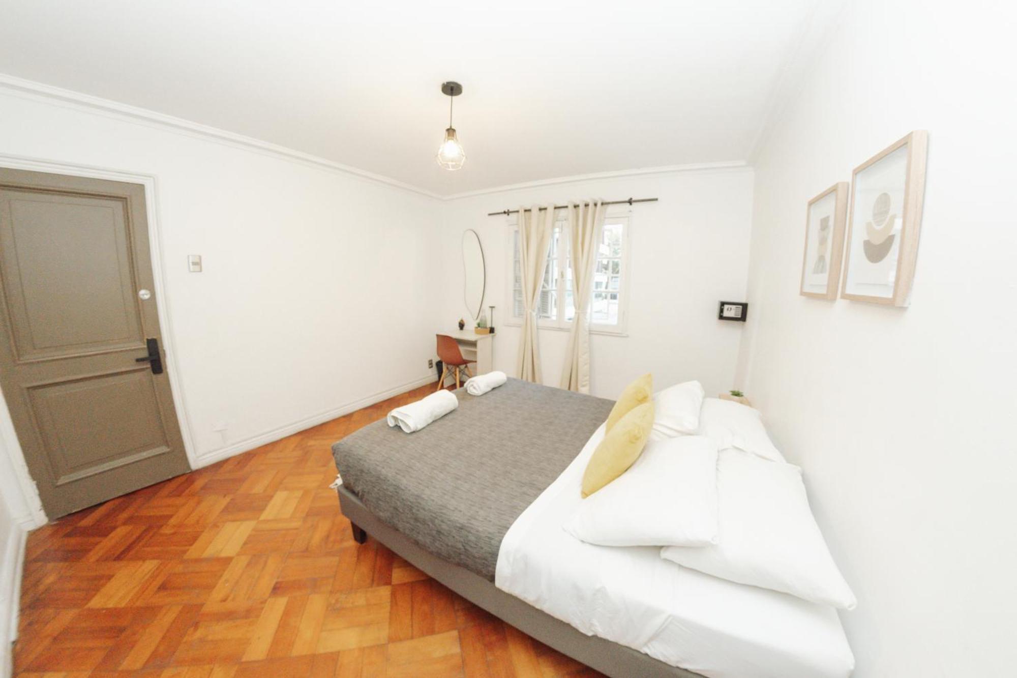 סנטיאגו Yogi Hostels מראה חיצוני תמונה