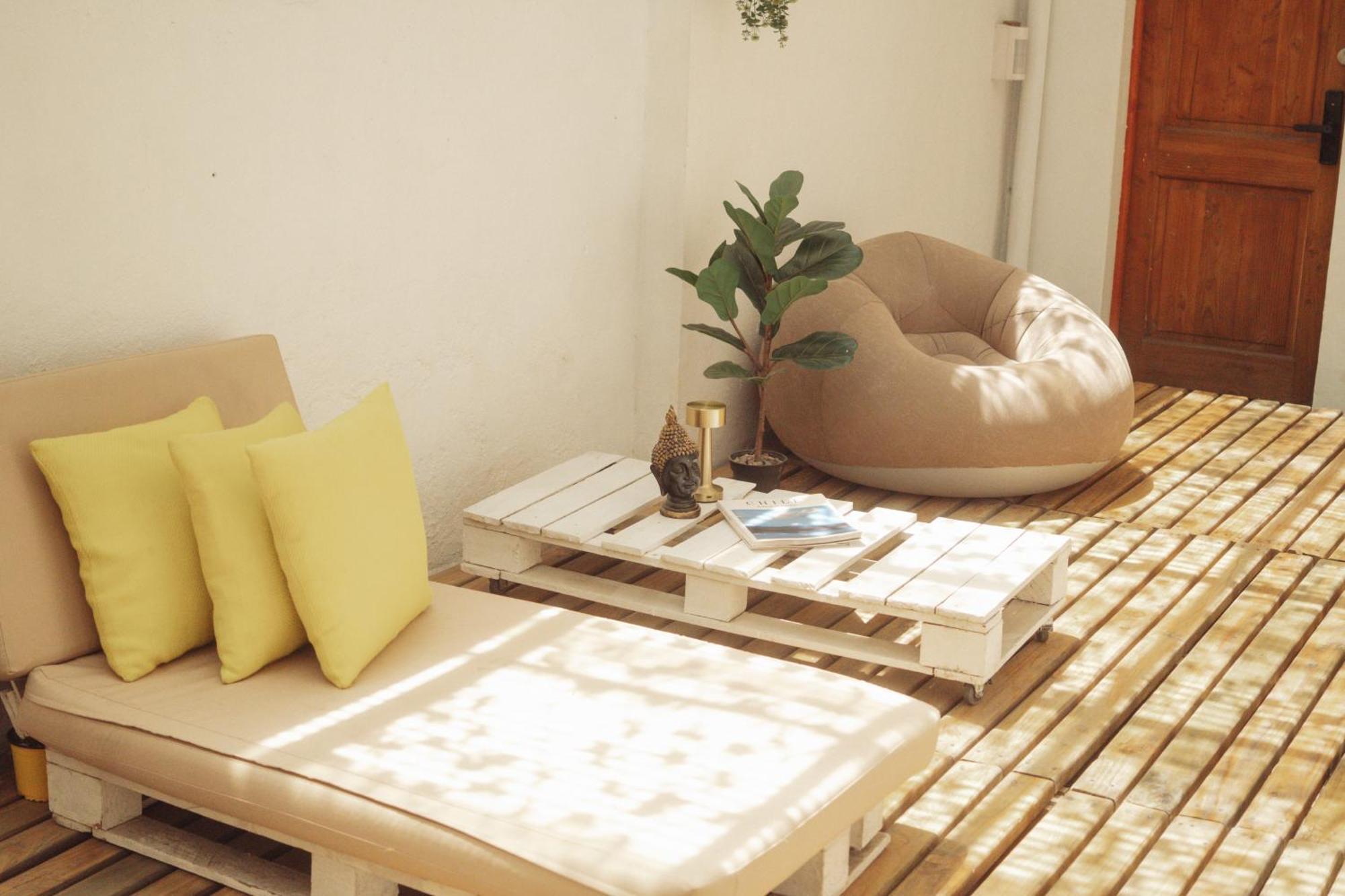 סנטיאגו Yogi Hostels מראה חיצוני תמונה